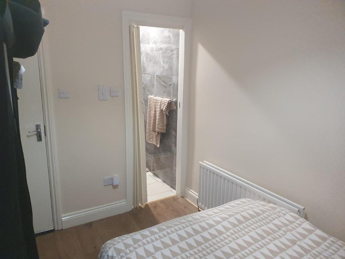 En Suite Bedrooms, Heaton, Newcastle Bagian luar foto