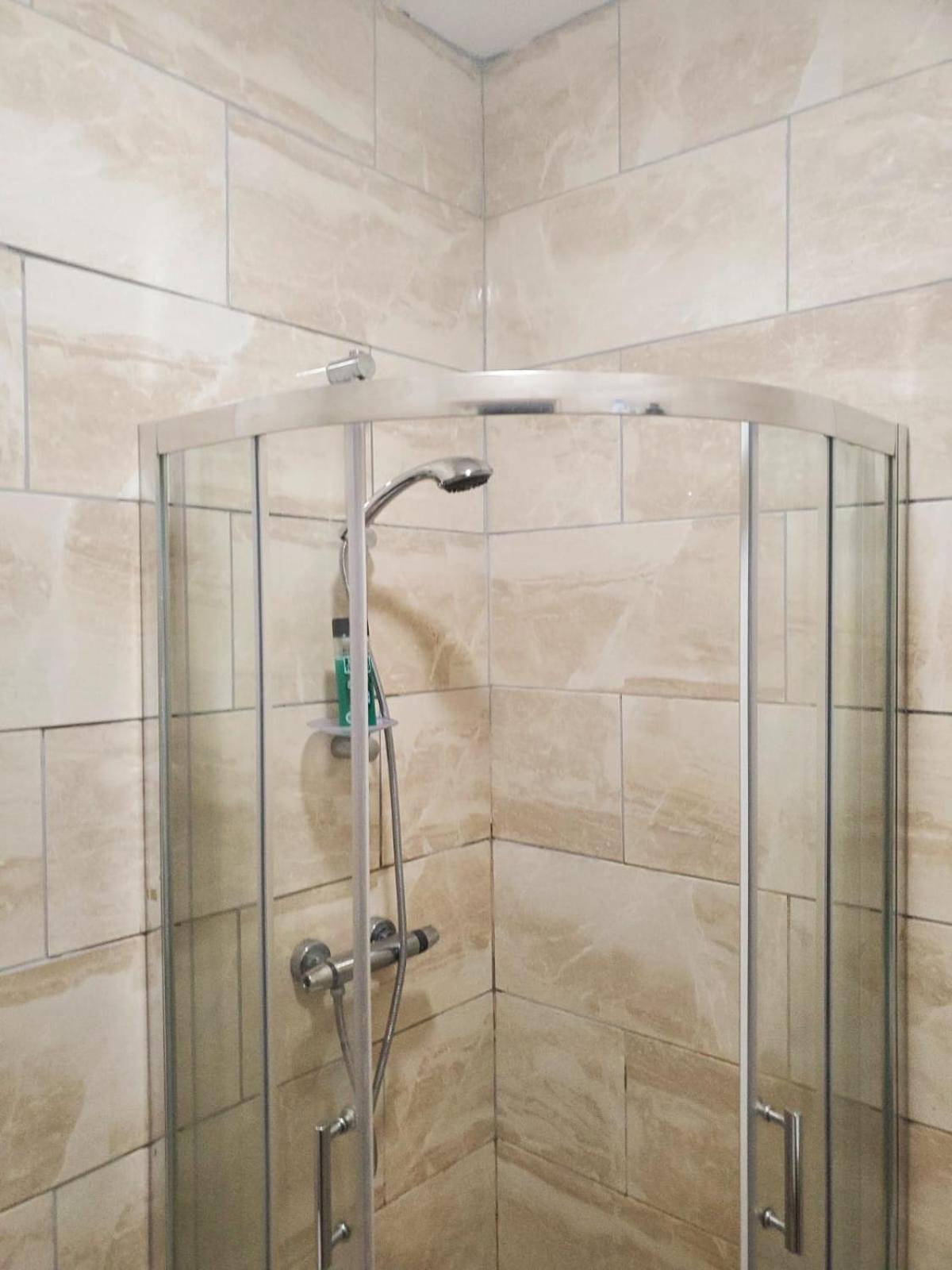 En Suite Bedrooms, Heaton, Newcastle Ruang foto