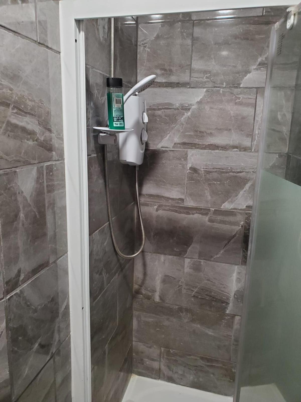 En Suite Bedrooms, Heaton, Newcastle Ruang foto